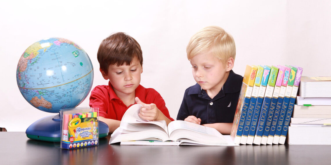Hochbegabte Kinder verstehen: Warum Schule oft schwierig ist – und wie die Familie daran wachsen kann